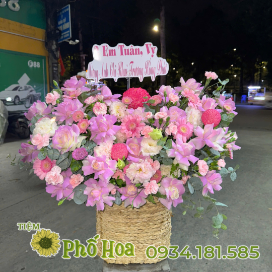 Giỏ Hoa Chúc Mừng - ms 111