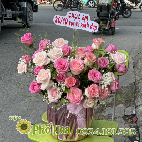 Giỏ hoa chúc mừng tông hồng