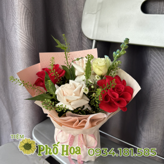 Bó nhỏ vừa tông hồng
