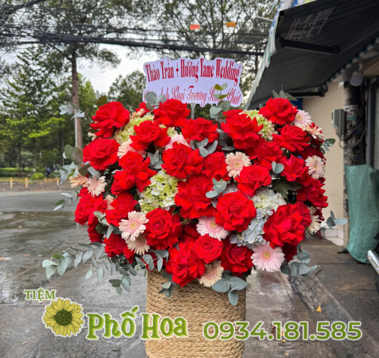 Giỏ Hoa Chúc Mừng - ms 117